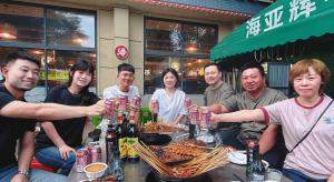 26年5月庫管組迎新在聚餐團(tuán)建